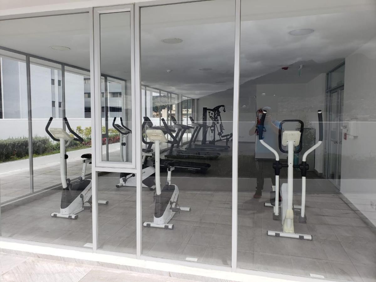Hermoso Departamento, Centrico Y Tranquilo Quito Eksteriør billede