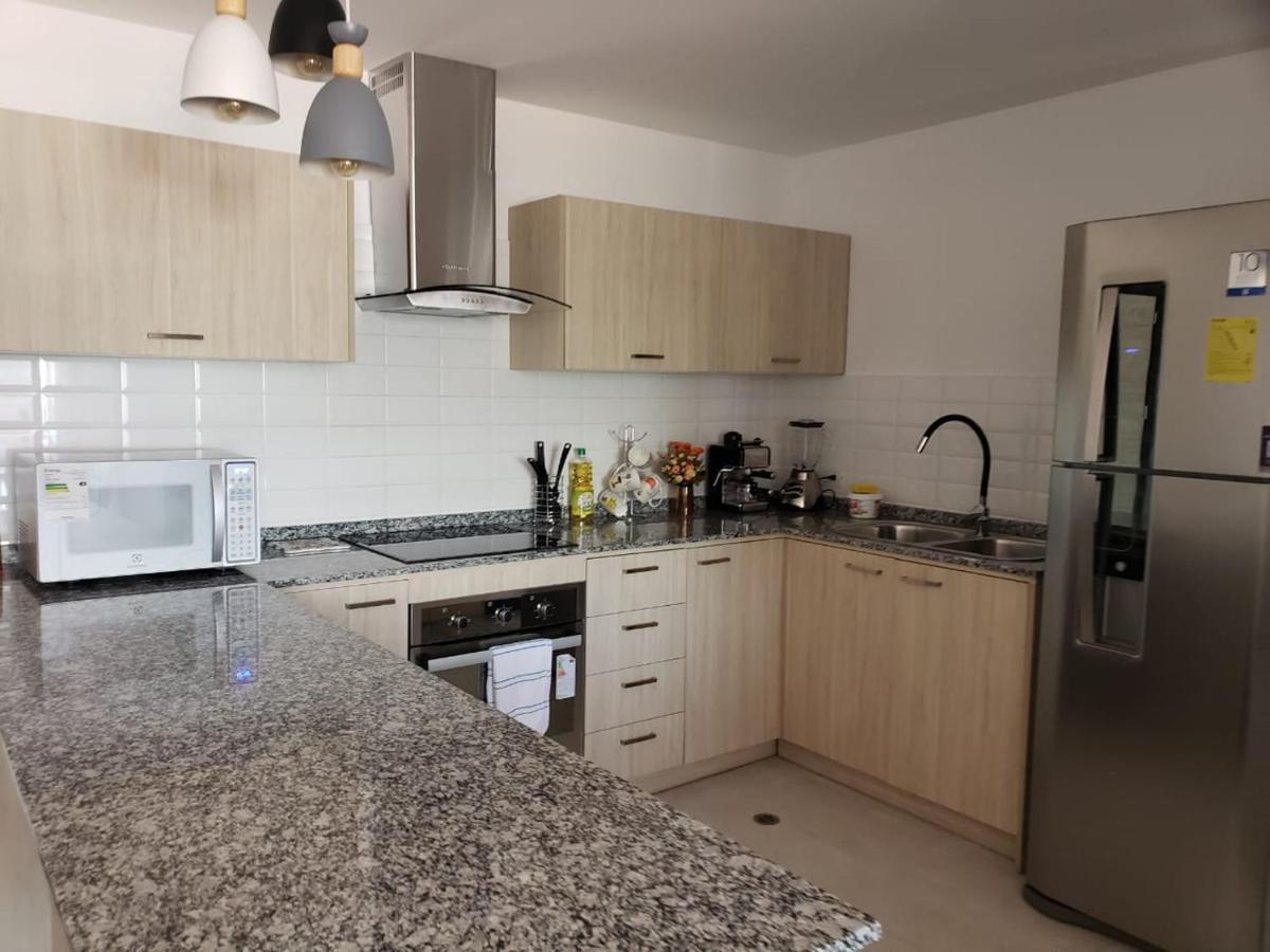 Hermoso Departamento, Centrico Y Tranquilo Quito Eksteriør billede
